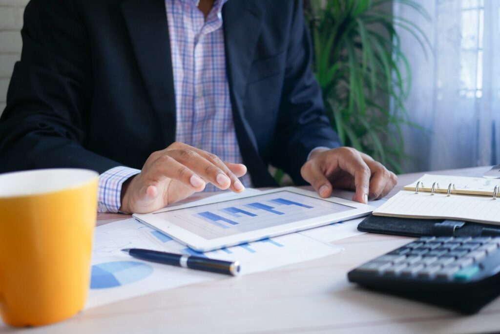 Trust Accounts Management for Financial Consulting